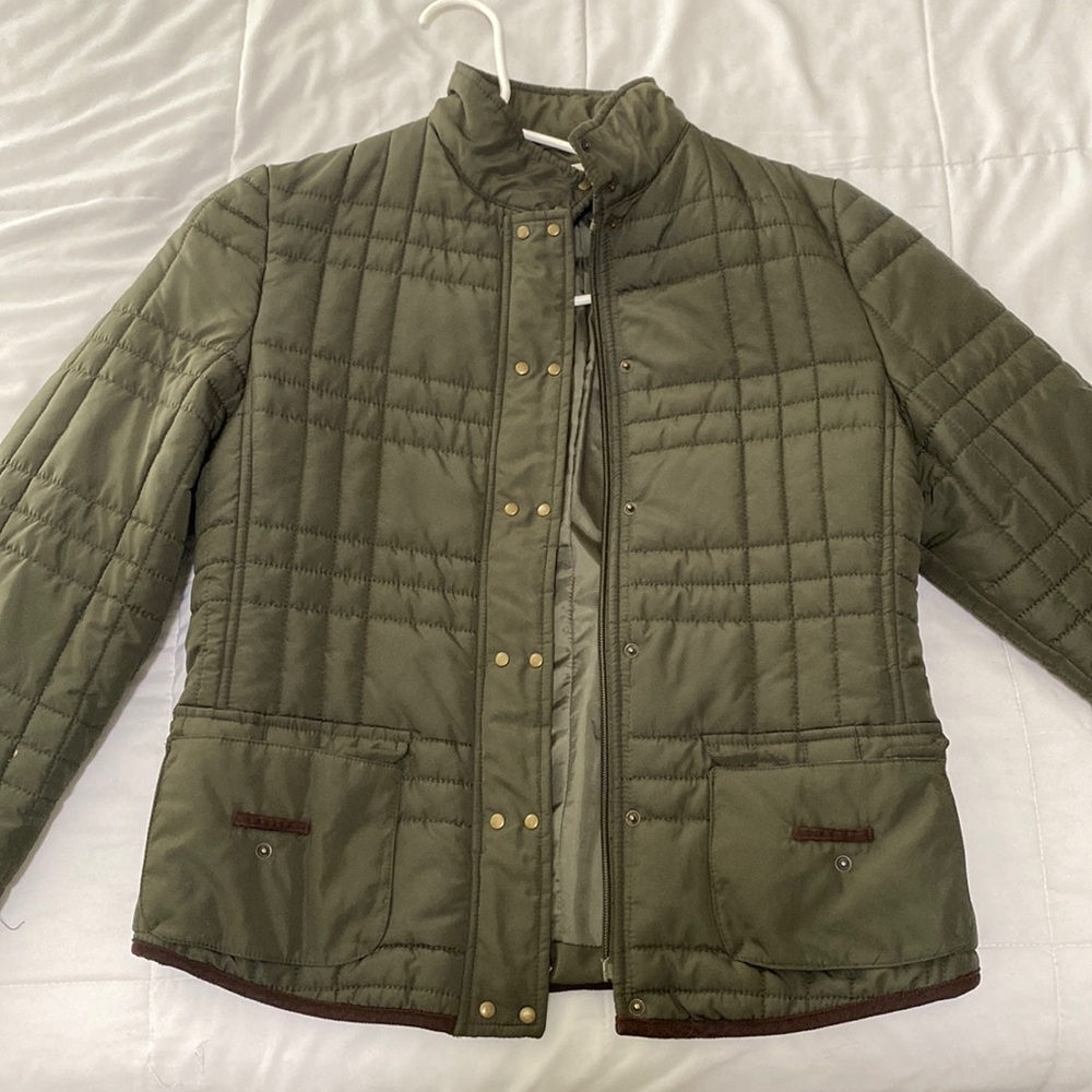Green jacket size small